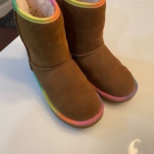 Girl Uggs